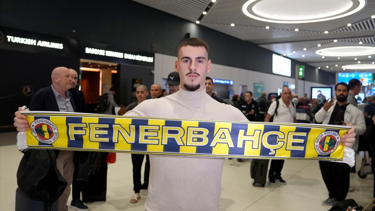 Fenerbahçe'nin Yeni Transferi Ognjen Mimovic İstanbul'a Geldi