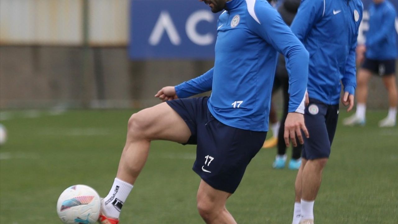 Ghezzal, Başakşehir Maçı Öncesi İddialı Açıklamalarda Bulundu