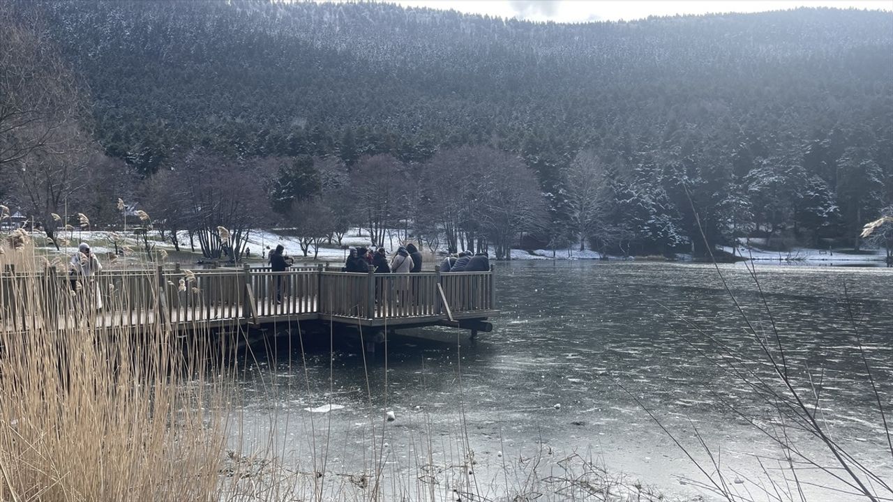 Gölcük Tabiat Parkı, Yarıyıl Tatilinde Ziyaretçi Akınına Uğradı