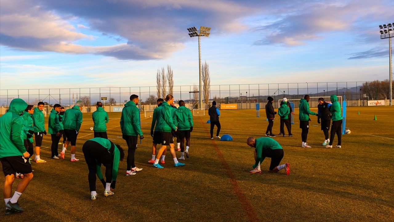 Iğdır FK, İkinci Yarıda Galibiyetle Başlamak İçin Hazır