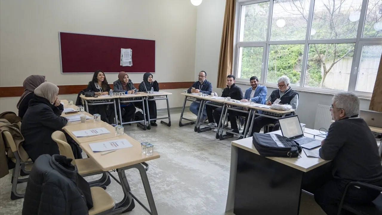 İstanbul'da İmam Hatip Okullarında Arapça Öğretimi Çalıştayı Düzenlendi