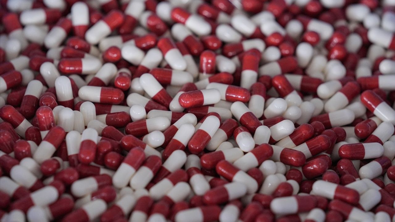 İstanbul'da Narkotik Operasyonu: 11 Milyon Uyuşturucu Hap Ele Geçirildi!