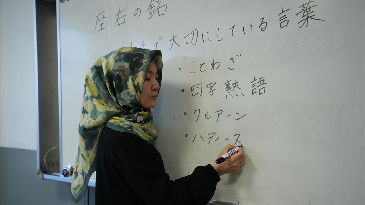 İTO Marmara Anadolu İmam Hatip Lisesi'nde Japonca Eğitim İmkanı