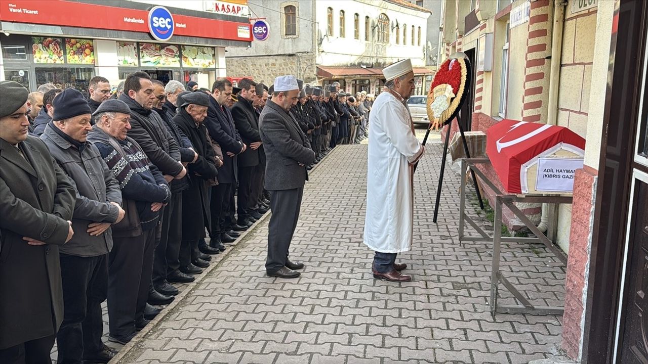 Karabük'te Kıbrıs Gazisi Adil Haymana Son Yolculuğuna Uğurlandı