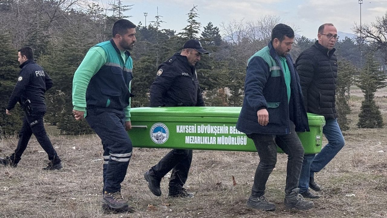 Kayseri'de Kayıp Kişi Parkta Ölü Bulundu