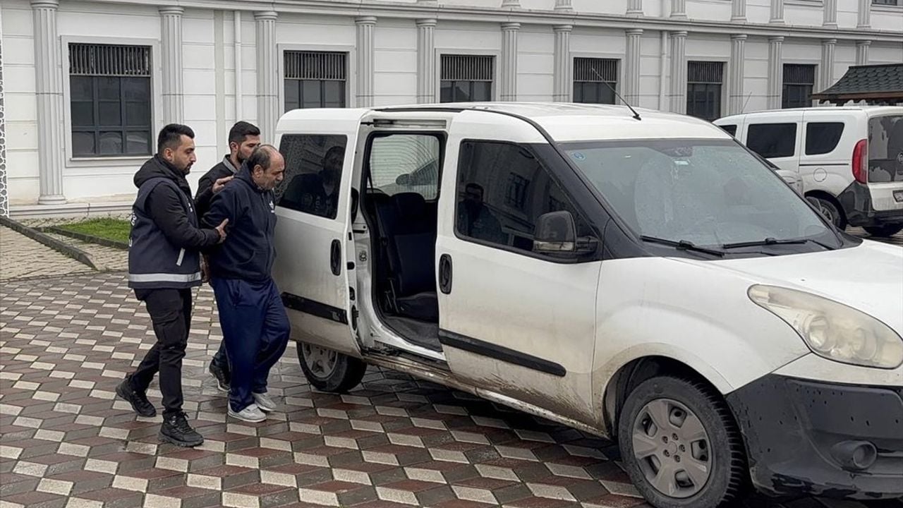 Kocaeli'de Eşini Tüfekle Öldüren Şüpheli Tutuklandı