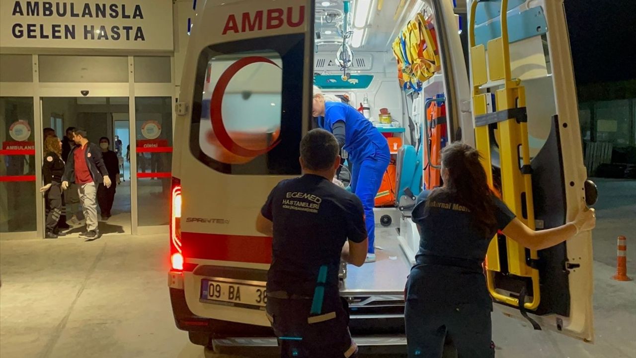 Kuşadası'nda Düzensiz Göçmen Botu Faciası: 3 Ölü, 32 Kurtarıldı