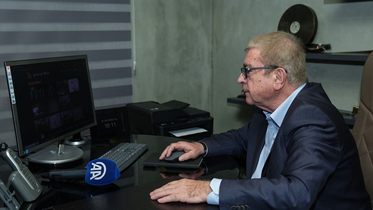 Mehmet Akarca, 'Yılın Kareleri' Oylamasında Favorilerini Belirledi