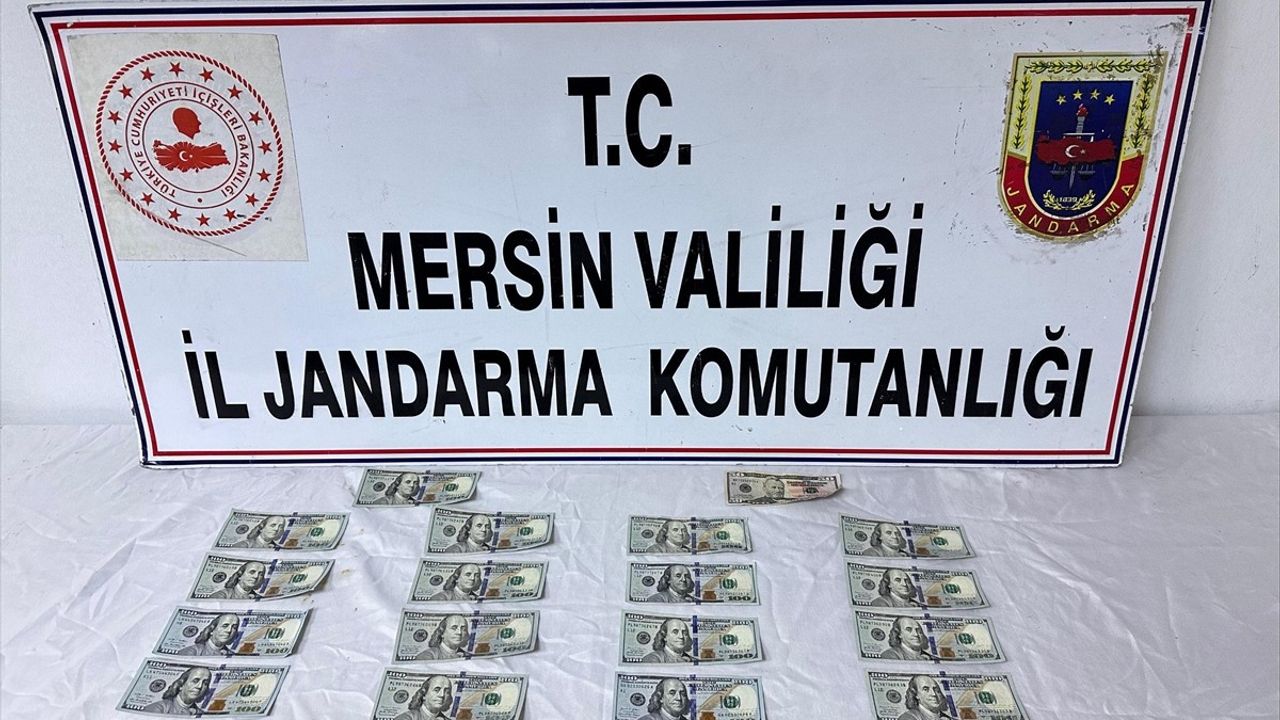 Mersin'de Sahte Dolar Operasyonu: 2 Bin 150 Dolar Ele Geçirildi