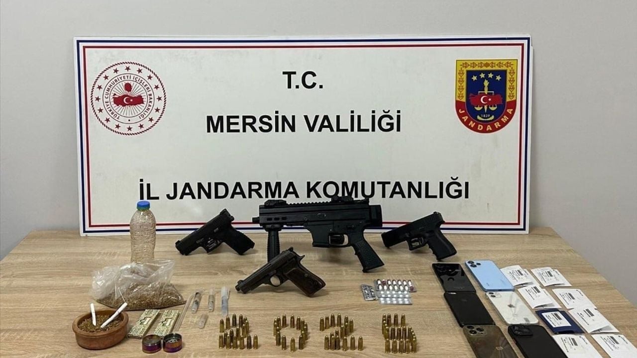 Mersin'de Suç Örgütüne Yönelik Operasyonda 3 Zanlı Tutuklandı