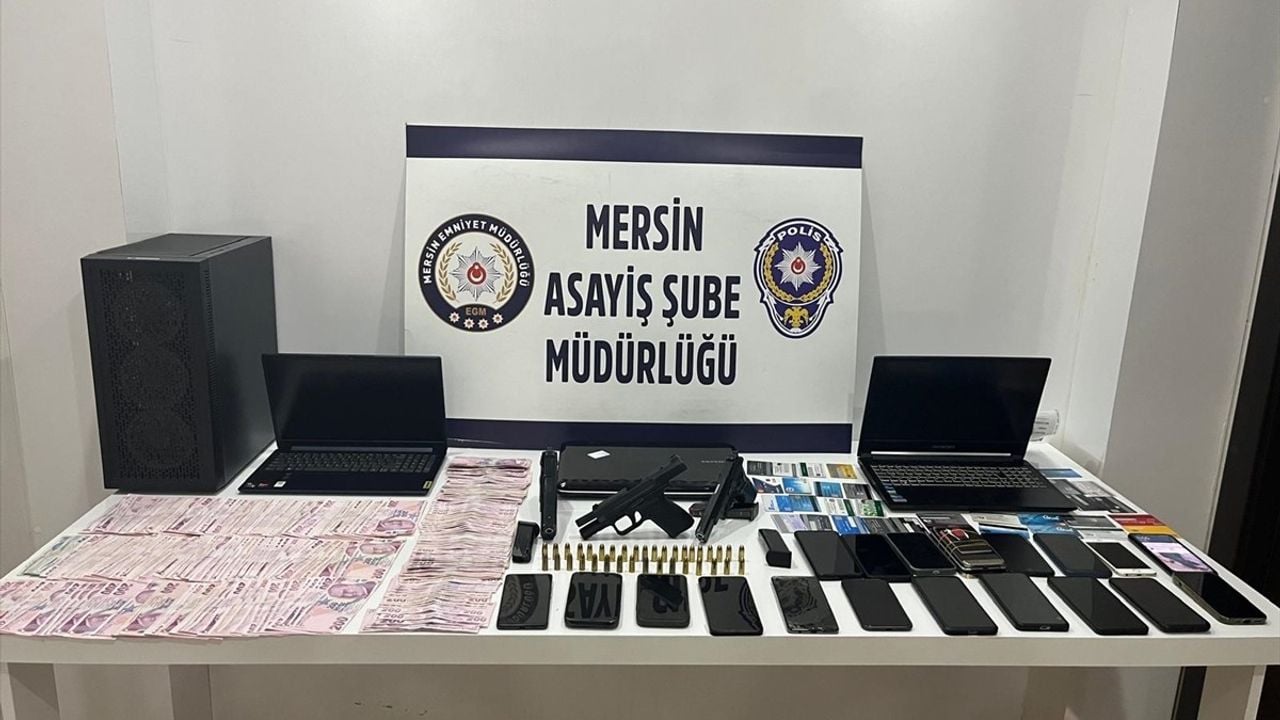 Mersin Merkezli Dolandırıcılık Operasyonunda 11 Zanlı Tutuklandı