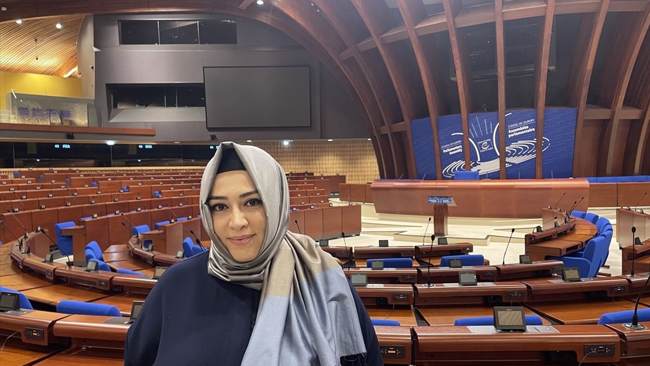 Milletvekili Çelik Kanat, Kadınların Ekonomiye Katılımında Önemli Raporu Sunarak Dikkatleri Üzerine Çekti