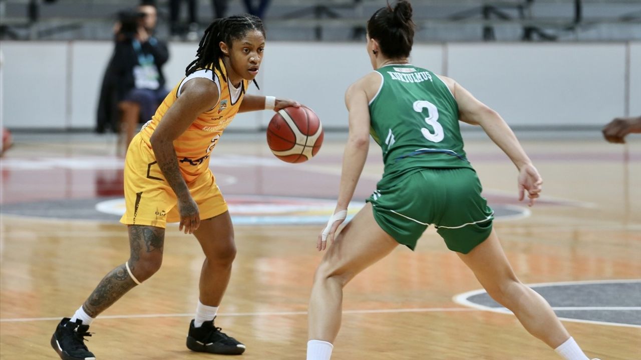 OGM Ormanspor, Melikgazi Kayseri'yi 81-76 Geçti!