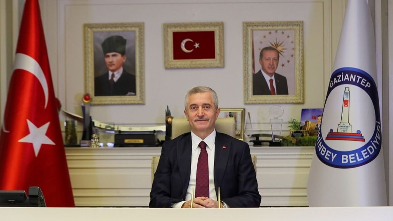 Şahinbey Belediyesi'nden Öğrencilere ve Eşlere Çifte Destek Müjdesi