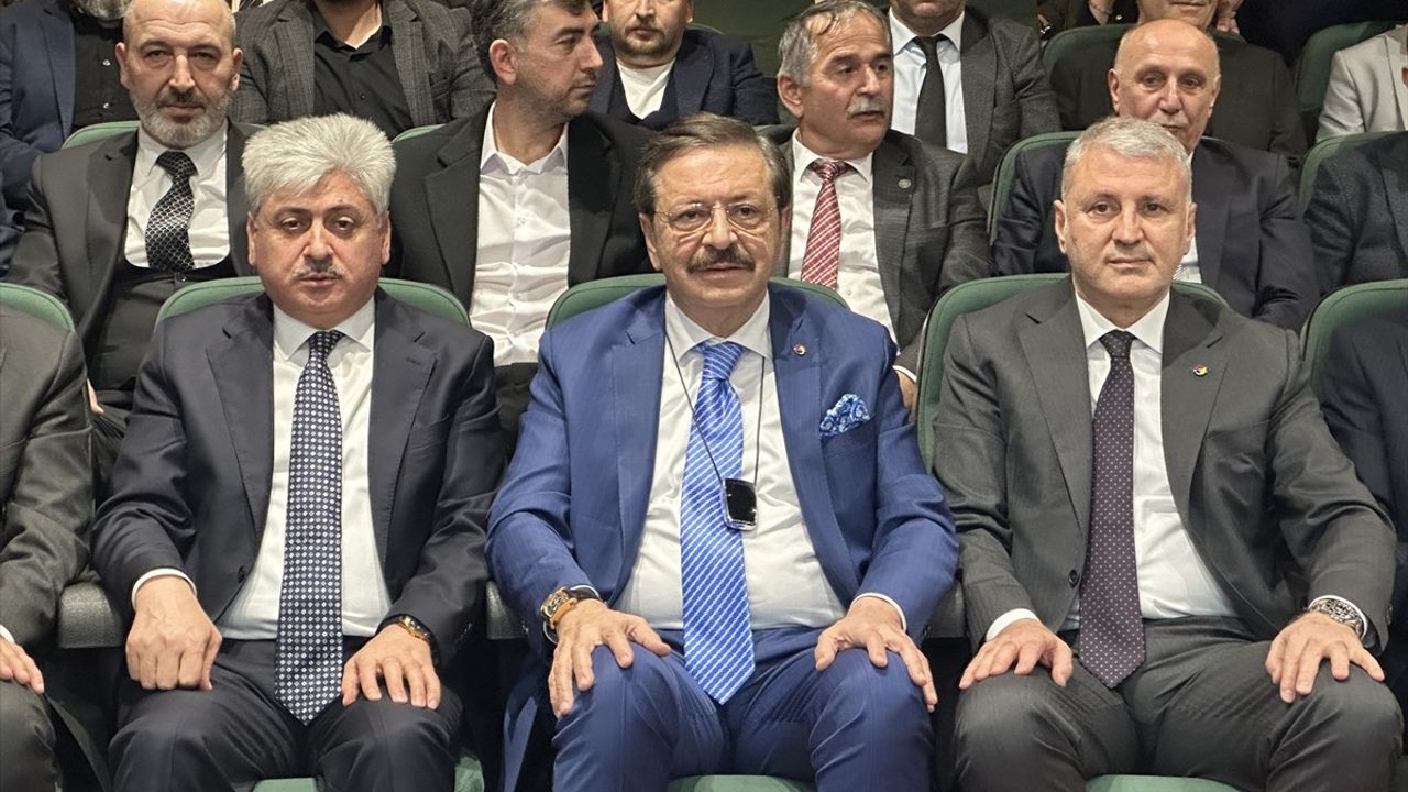 Sakarya’da Ekonomiye Katkı Sağlayan Firmalar Ödüllendirildi