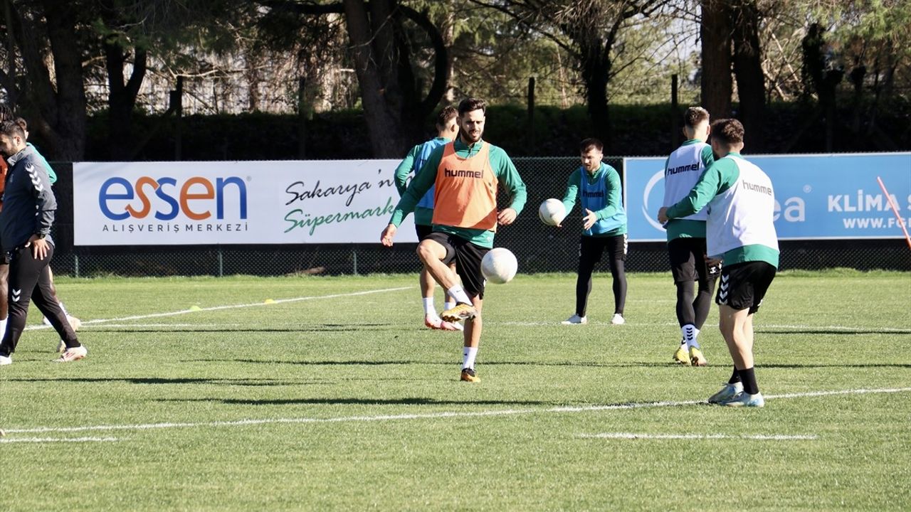 Sakaryaspor, Gençlerbirliği Maçına Hazırlıklarını Yoğunlaştırıyor