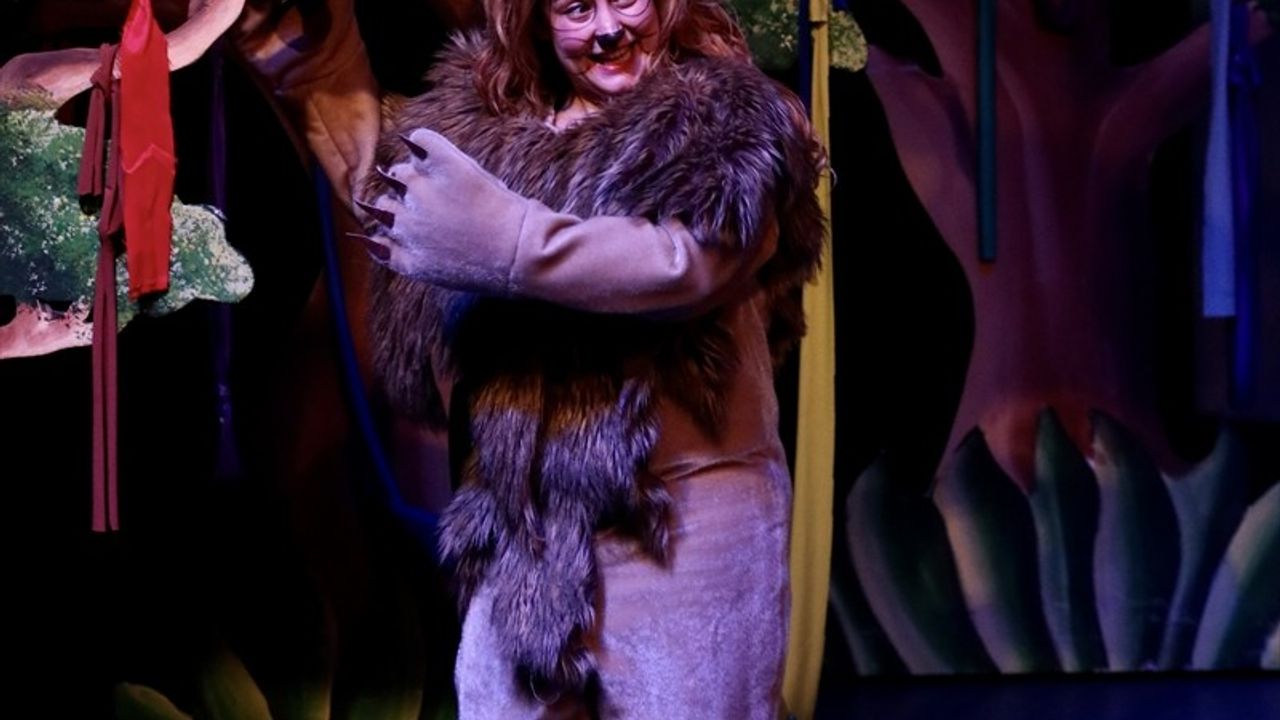 Samsun Devlet Opera ve Balesi'nden Çocuklara 'Okulumuz Orman' Oyunu