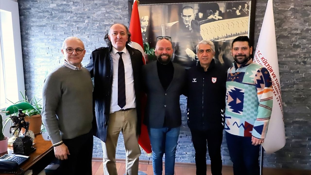 Samsunspor ve SAMDOB'dan Genç Sporcular için Sanat ve Kültür İşbirliği