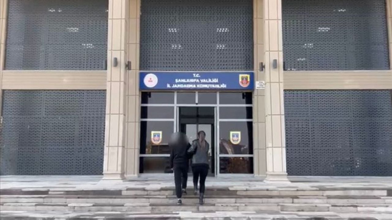 Şanlıurfa'da İkna Çalışmalarıyla 1 Kadın Terörist Teslim Oldu