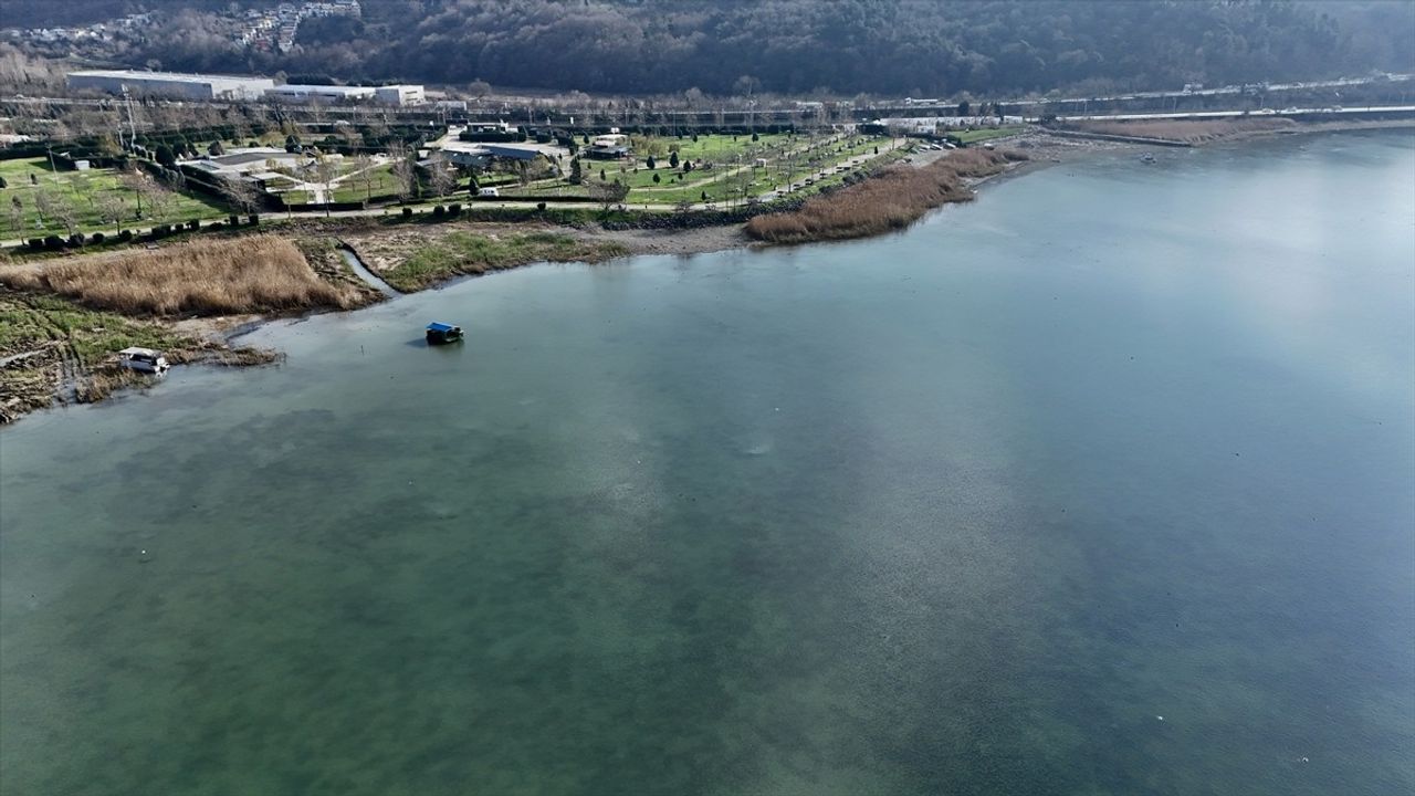 Sapanca Gölü'nde Su Seviyesi 30 Santimetre Arttı