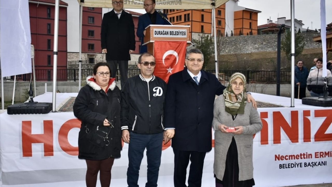Sinop'ta TOKİ Konutlarının Hak Sahiplerine Teslimatı Başladı