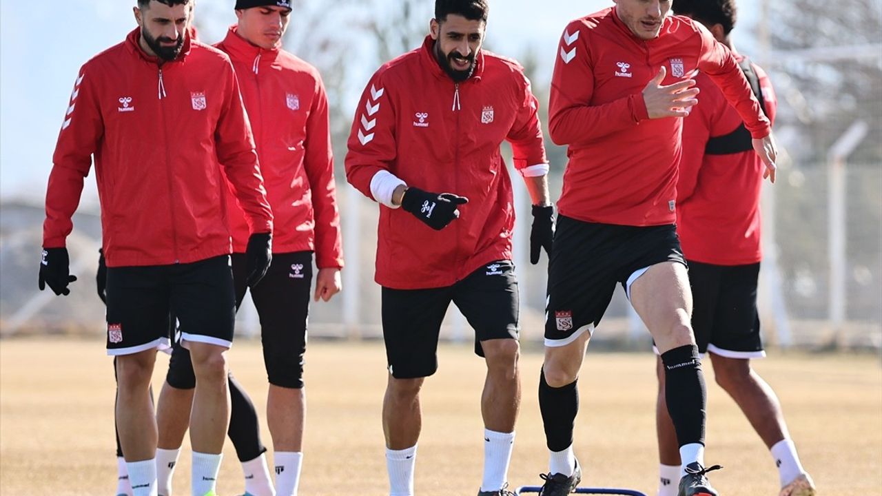 Sivasspor, Eyüpspor Maçına Hazırlıklarını Sürdürüyor