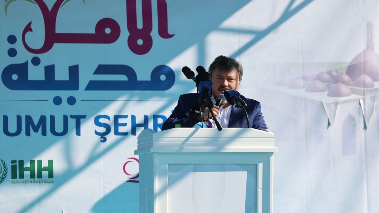 Suriye'de 10 Bin Kişilik Umut Şehri Açıldı