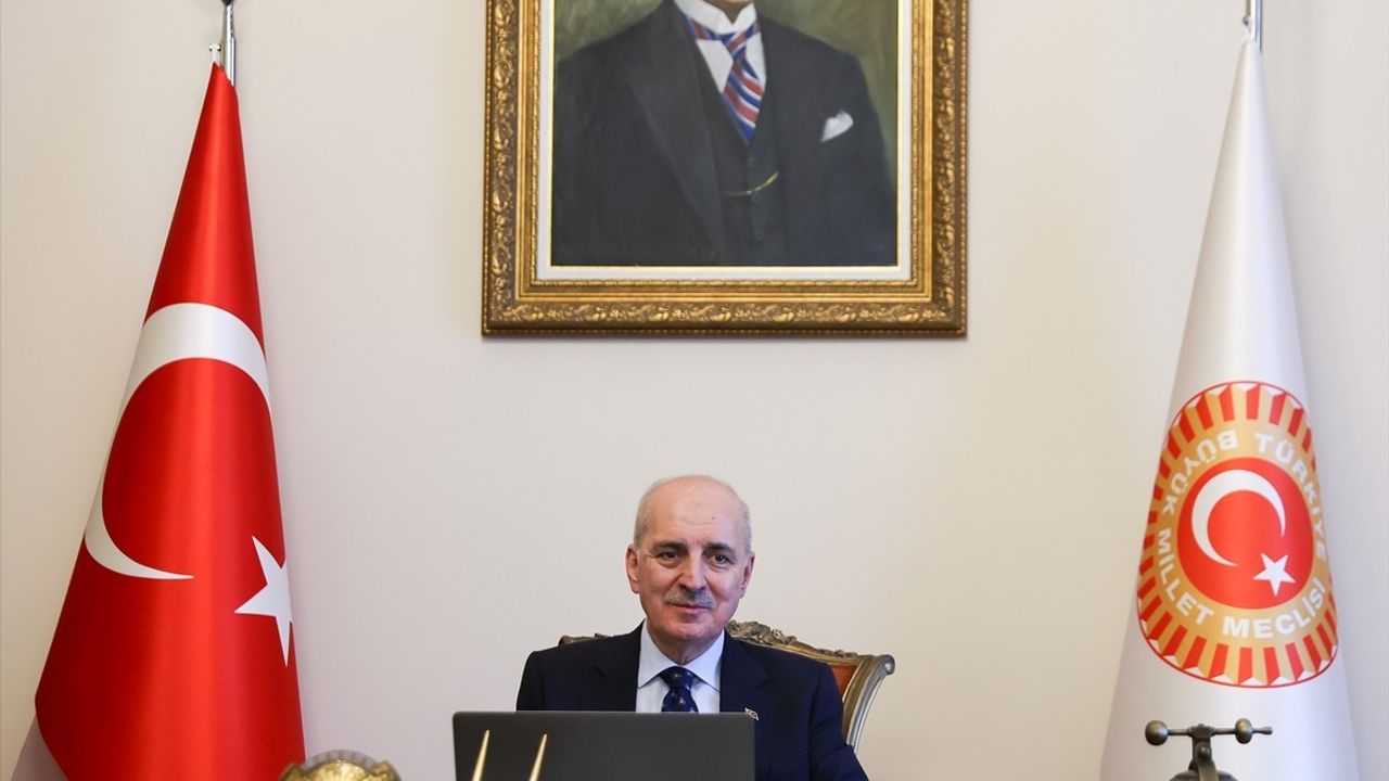 TBMM Başkanı Kurtulmuş, AA'nın 'Yılın Kareleri' Oylamasında İki Kategoride Oy Kullandı