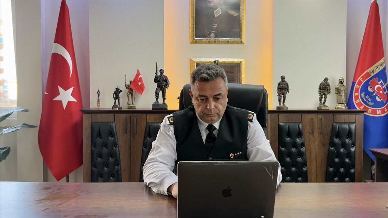 Tekirdağ Jandarma Komutanı Albay Çetin, 'Yılın Kareleri' Oylamasına Katıldı