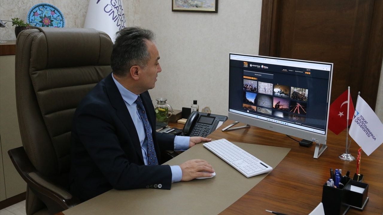 TOGÜ Rektörü Prof. Dr. Fatih Yılmaz, Anadolu Ajansı'nın Yılın Kareleri Oylamasına Katıldı