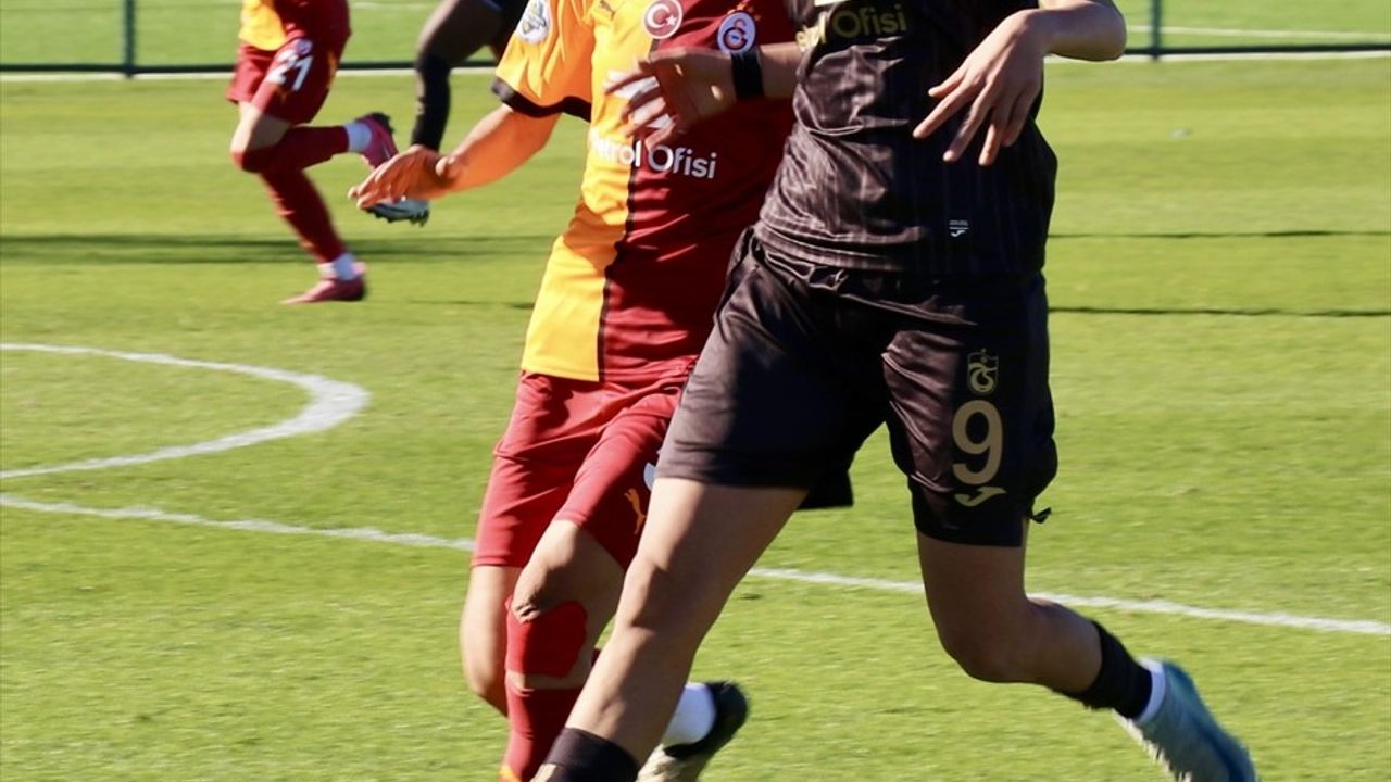 Trabzonspor ve Galatasaray Kadın Futbolda Beraberlik Yaşadı