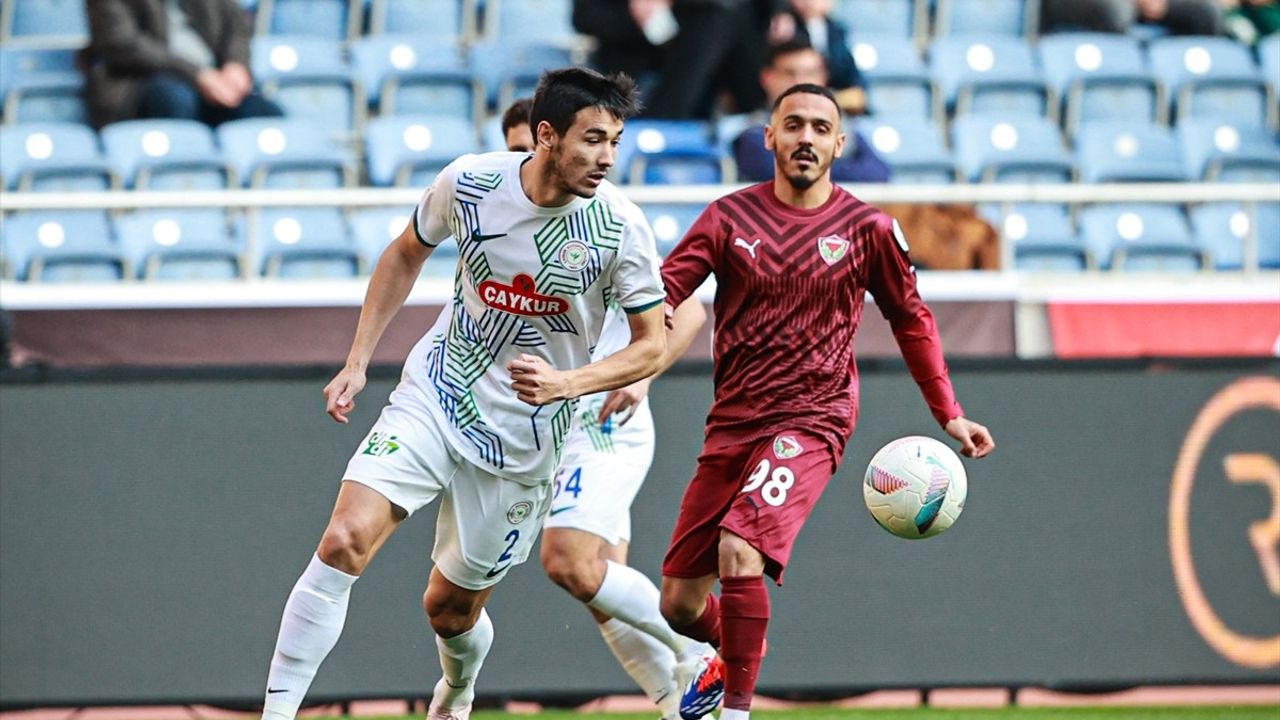 Trendyol Süper Lig'de Hatayspor ve Rizespor Beraberliği: İlk Yarı 1-1