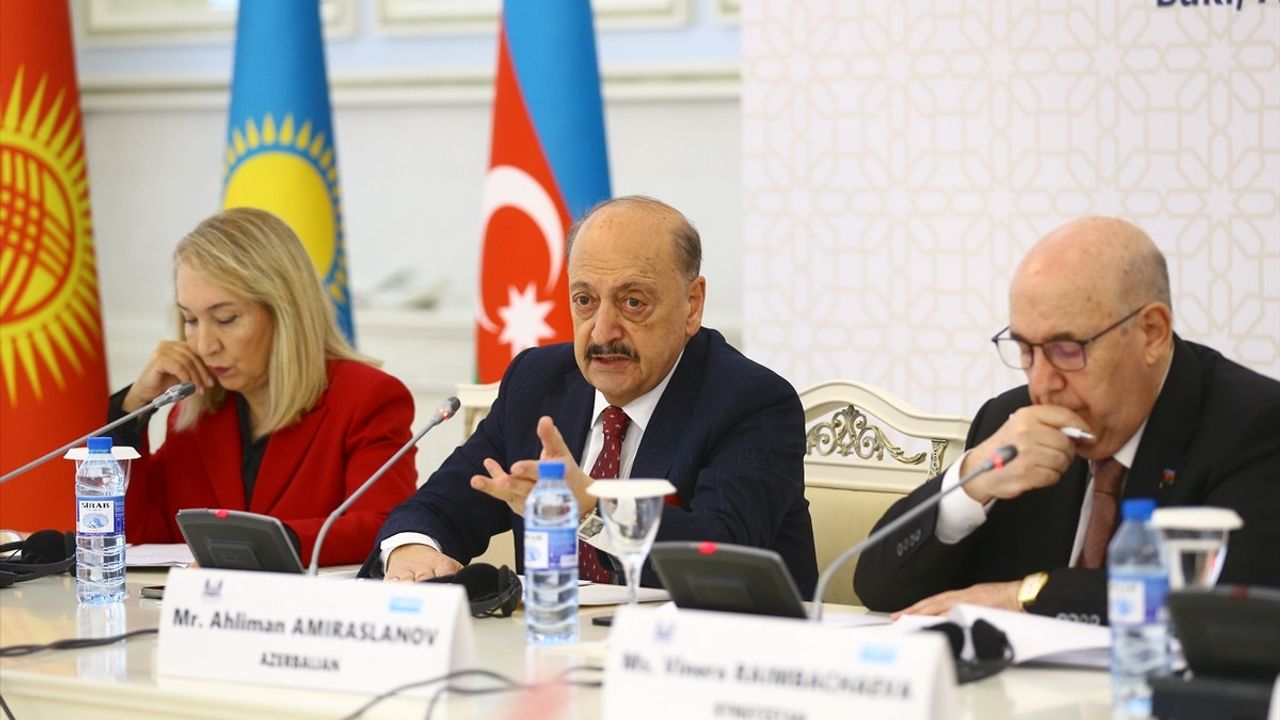 Türk Devletleri Sağlık Komisyonu Toplantısı Azerbaycan'da Gerçekleşti