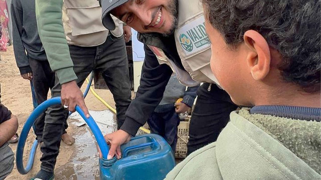 Valide İnsani Yardım Derneği'nden Afrika ve Gazze'ye Temiz Su Yardımı