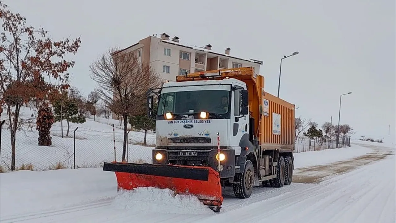 Van, Bitlis ve Muş'ta 293 Yerleşim Birimi Ulaşım Sorunu Yaşıyor