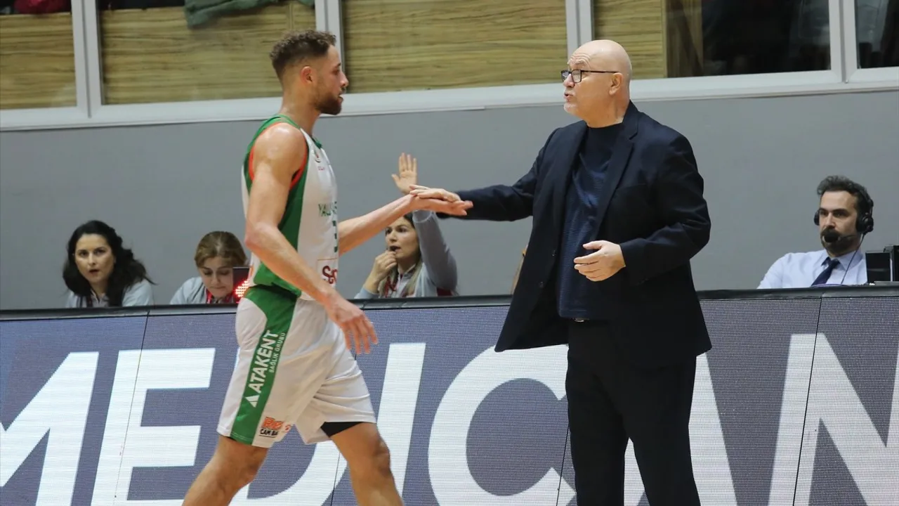 Yalovaspor Basketbol, Manisa Basket'i Yenerek Üst Sıralara Tırmandı