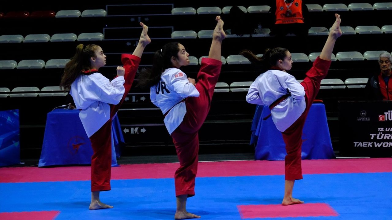 12. Uluslararası Türkiye Açık Tekvando Turnuvası Antalya'da Tamamlandı