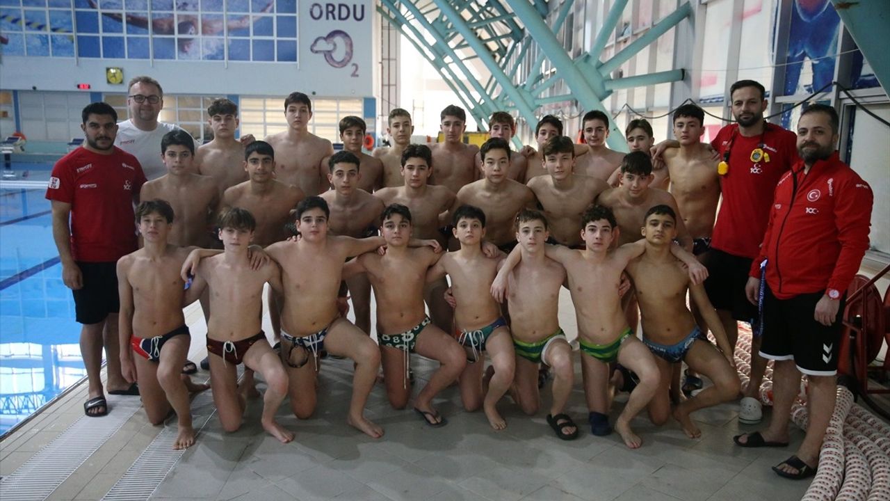 14 Yaş Altı Erkek Milli Sutopu Takımı, 2027 Avrupa Şampiyonası İçin Ordu'da Kampta