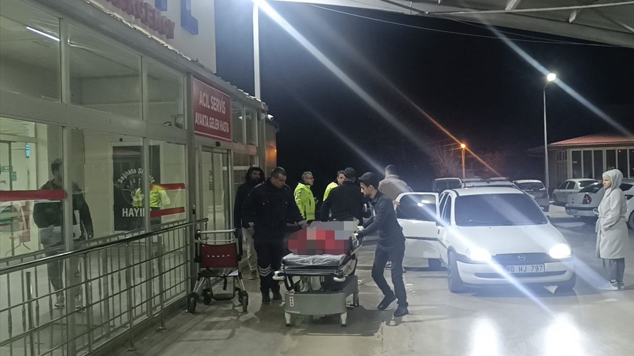 Adana'da Kavga: Bıçaklanan Genç Hayatını Kaybetti