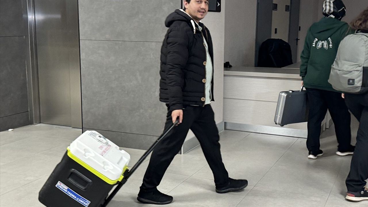 Antalya'da Beyin Ölümü Gerçekleşen Gençten Organ Bağışı: 5 Hasta Hayata Dönüyor