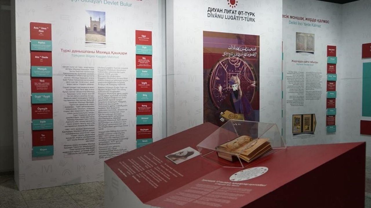 Astana'da 'Divanu Lugati't-Türk' Sergisi 23 Şubat'a Kadar Açık