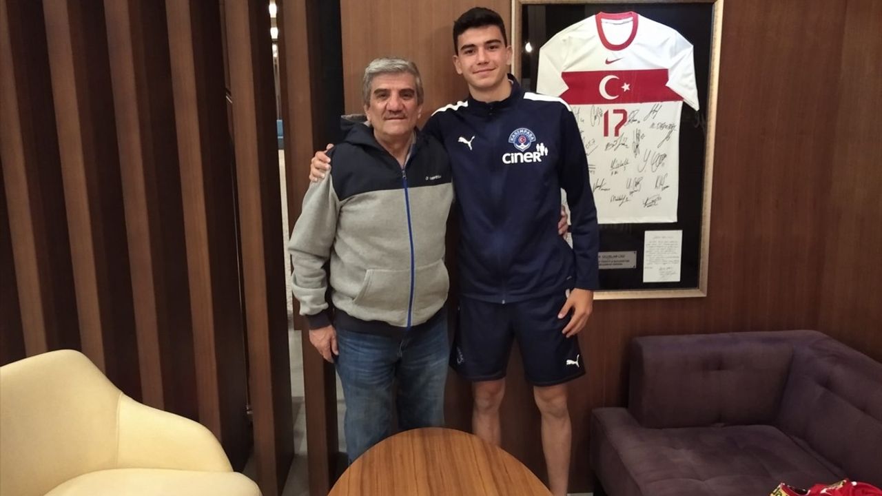 Aston Villa'ya Transfere Uzanan Yol: Yasin Özcan'ın Keşfi