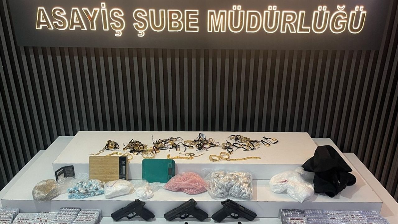 Avcılar'da Kuyumcu Soygunu: 2 Şüpheli Tutuklandı