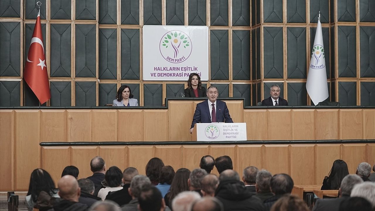 Bakırhan, Öcalan'ın 15 Şubat'taki Çağrısını Değerlendirdi