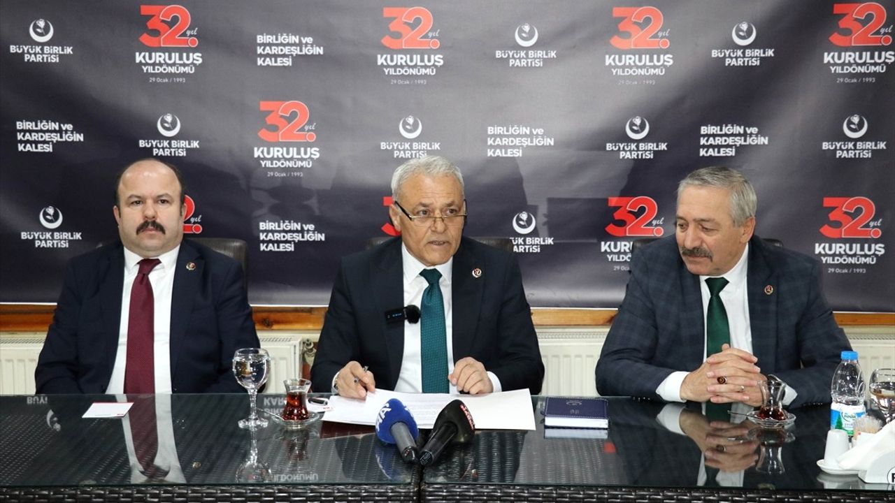 BBP Genel Başkan Yardımcısı Güney'den Zeydan'a Sert Tepki: 'Belediye Başkanlığından Alınmalı'