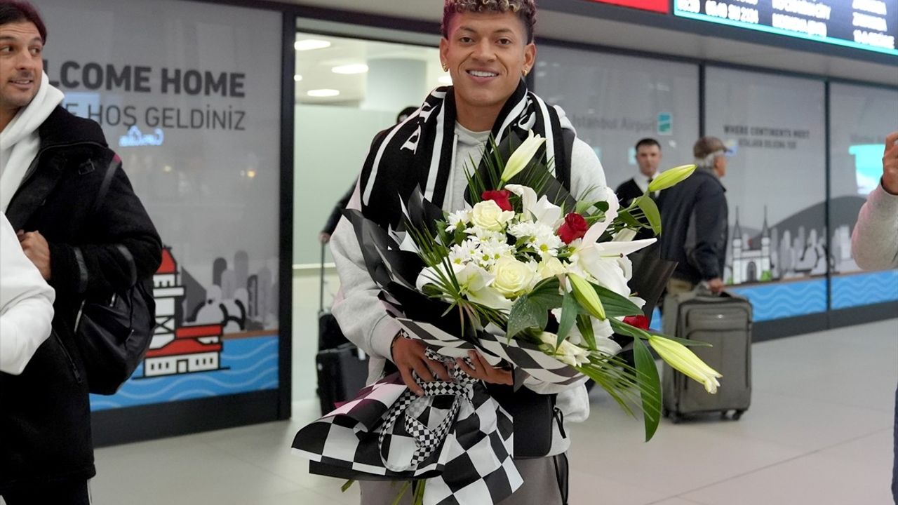 Beşiktaş, Elan Ricardo ile Anlaşma Sağladı