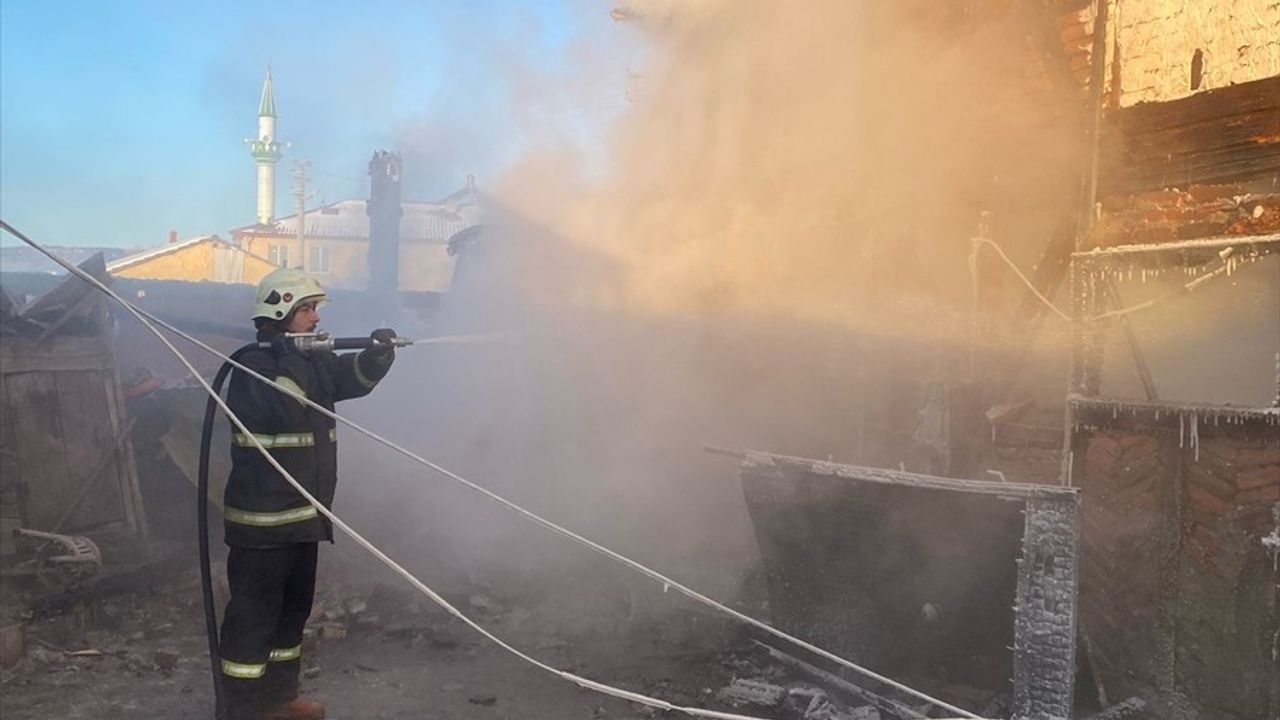 Bolu'da Çıkan Yangında Bir Kişi Hayatını Kaybetti