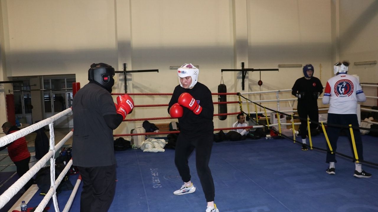 Büşra Işıldar, Dünya Şampiyonası'nda Altın Madalya Hedefliyor