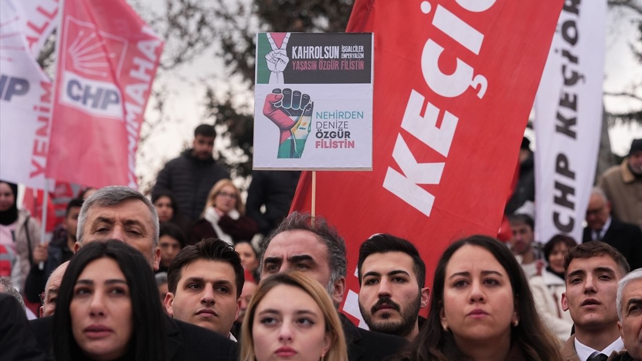 CHP'den Trump'ın Gazze Planına Tepki: Filistin’e Destek Yürüyüşü Düzenlendi