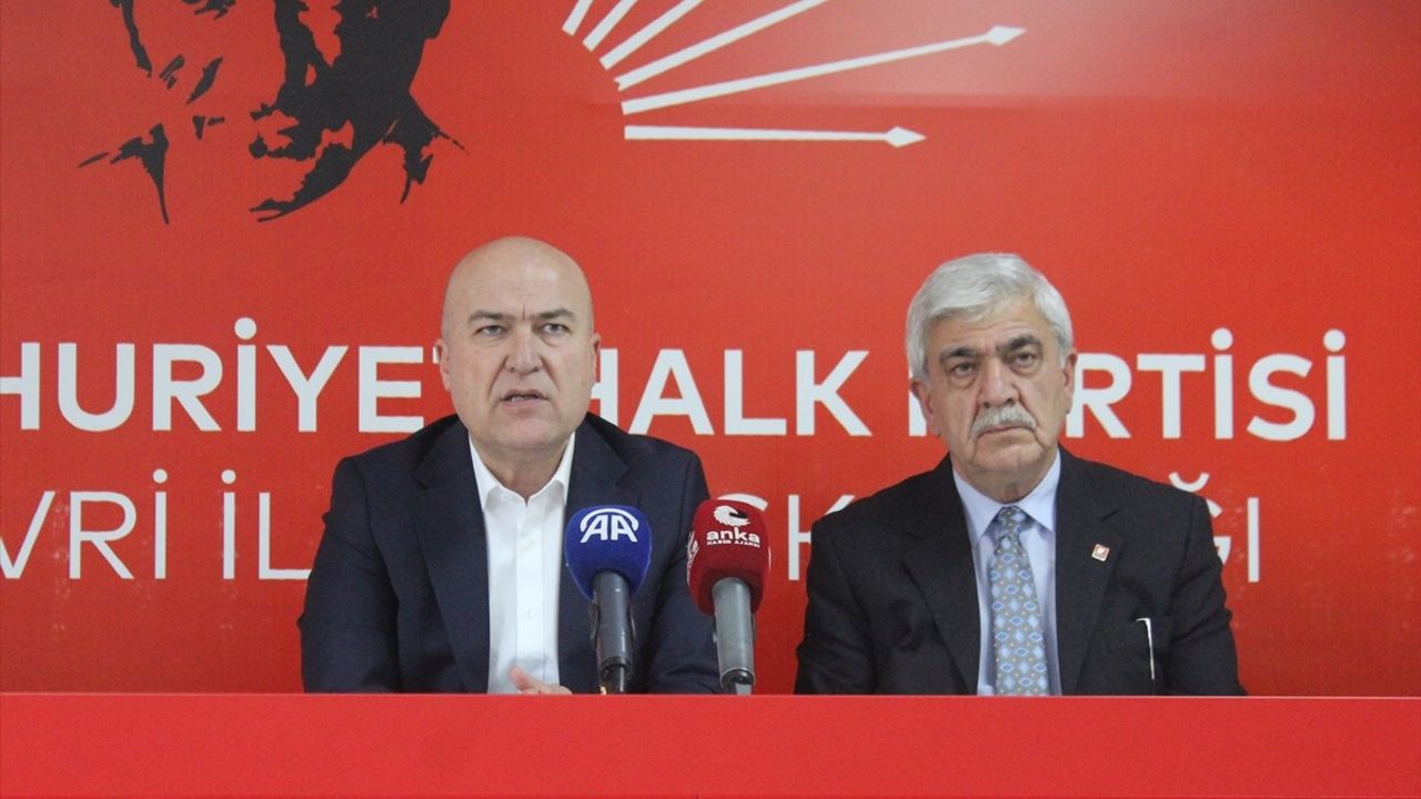 CHP Genel Başkan Yardımcısı Murat Bakan, Cezaevindeki Tutuklulara Ziyaret Gerçekleştirdi